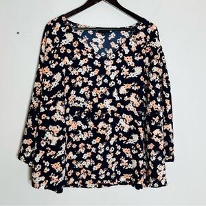 Lane Bryant Size 22 Women's Floral Bell Sleeve V-Neck Popover Blouse Navy Blue